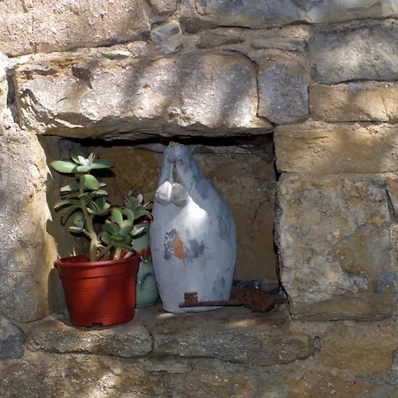 Le Paillier D'etienne.