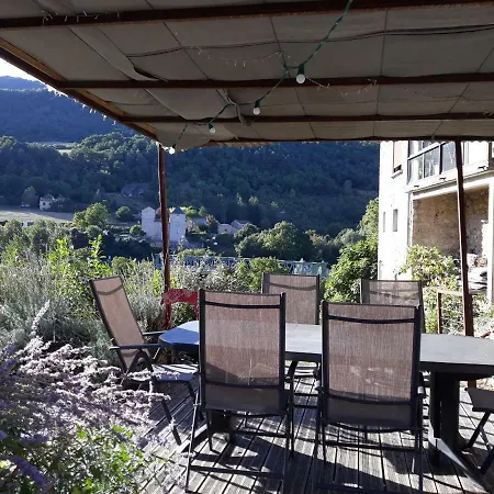 Le Paillier D'etienne. Ferienhaus *