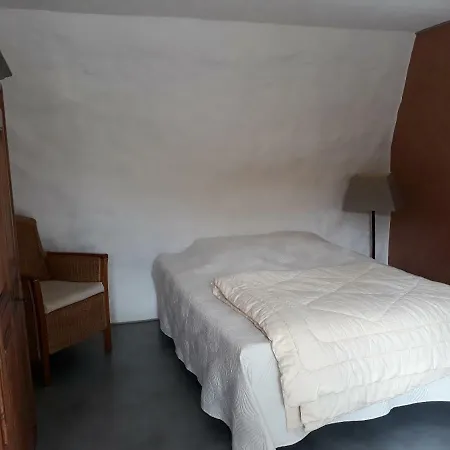 Casa de Férias Le Paillier D'etienne.