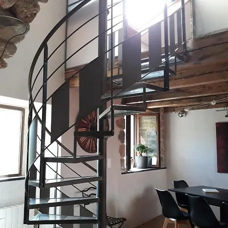 Le Paillier D'etienne. * La Cresse