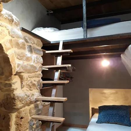 Le Paillier D'etienne. La Cresse