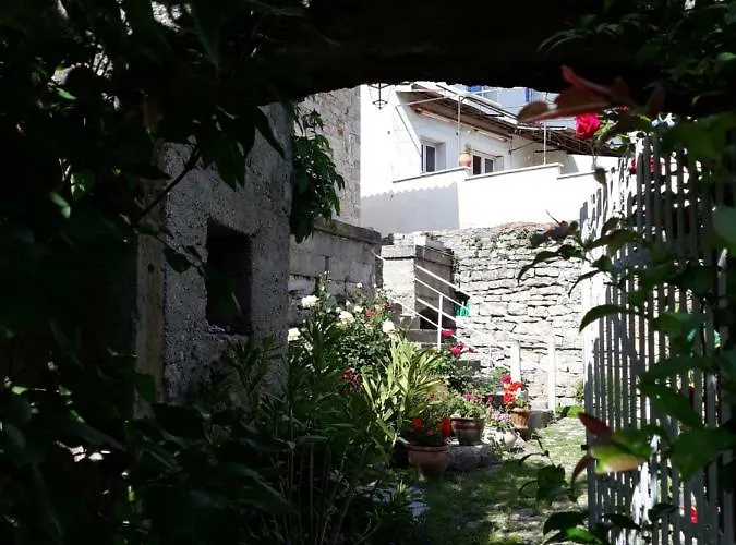 度假居 Le Paillier D'etienne. *