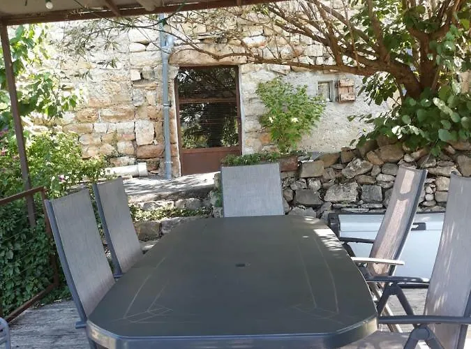 Le Paillier D'etienne. *