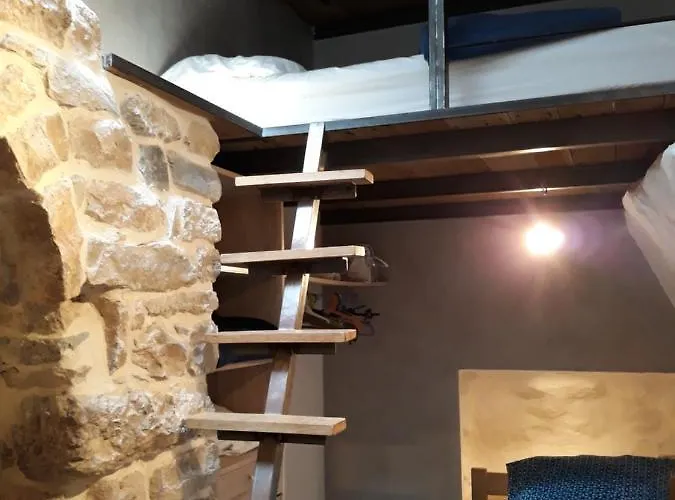 Le Paillier D'etienne. La Cresse